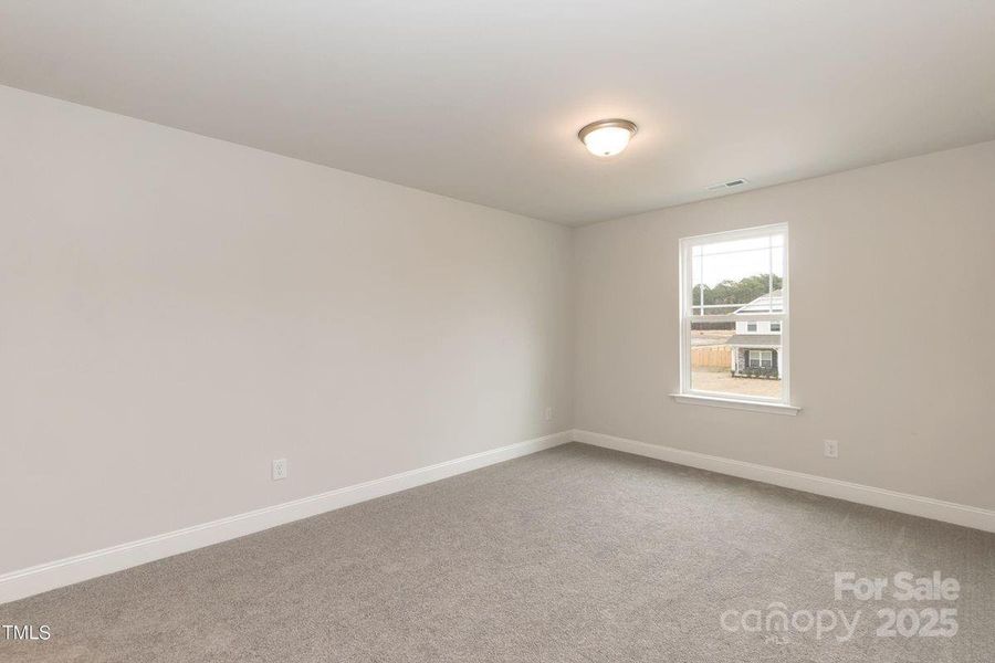 Spacious, unfurnished interior of a new home in Northlake, Statesville (Image 19).