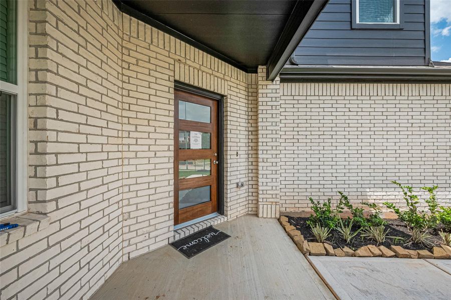 Image 35 of a home in Sunterra.