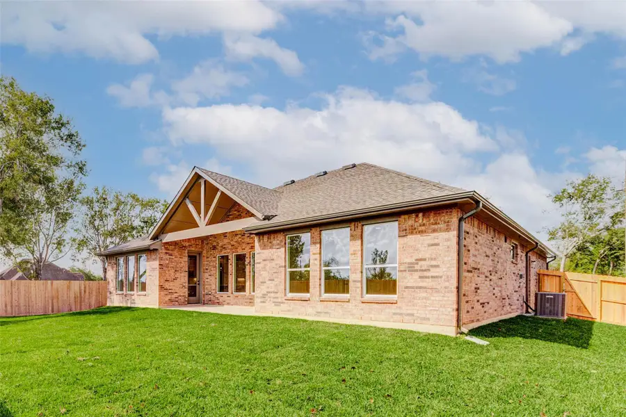 Image 47 of a home in .