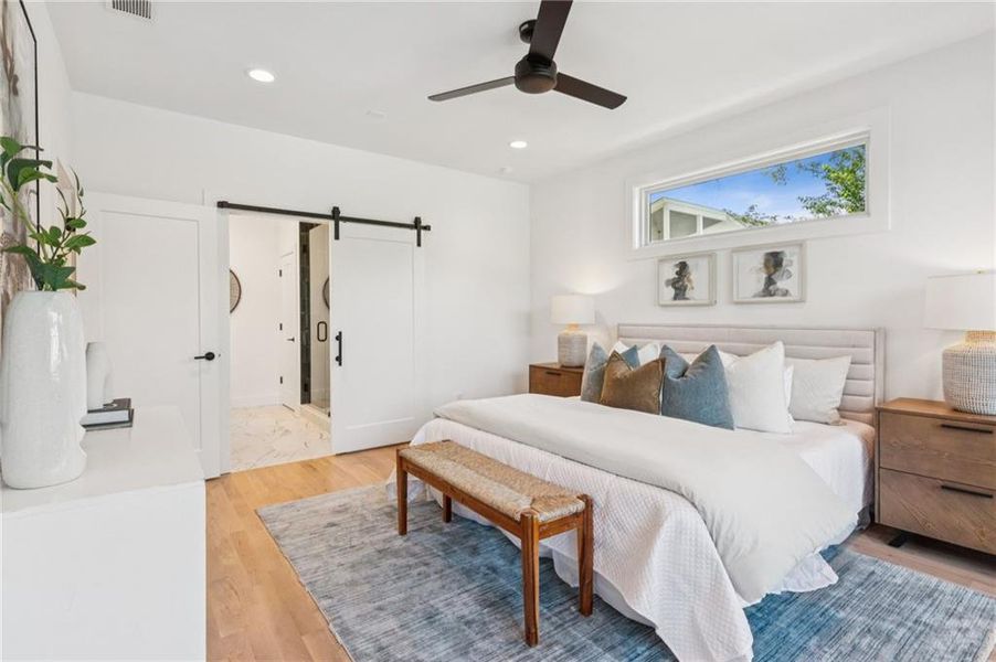 Furnished interior view inside a new home in , Atlanta (Image 16). Furnished interior view inside a new home in , Atlanta (Image 16).