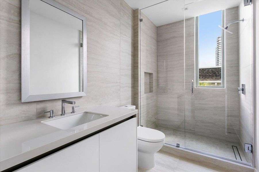 Bath 4 Bath 4