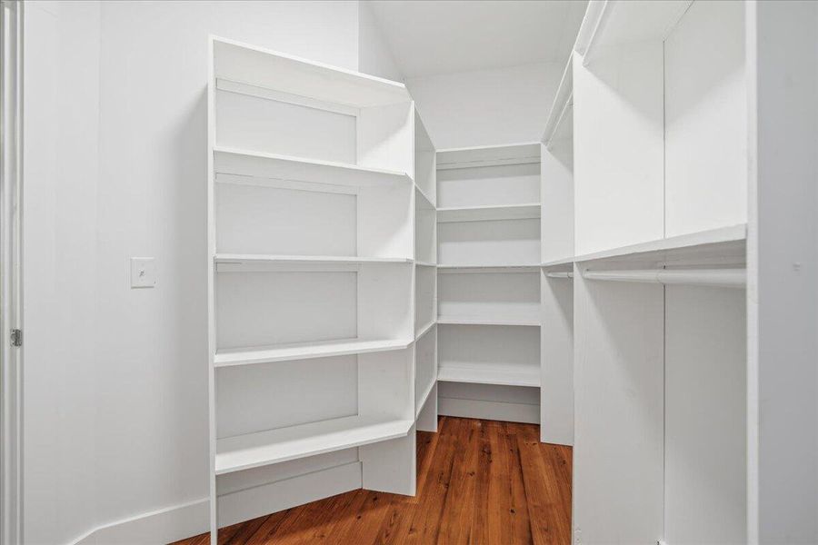 Spacious, unfurnished interior of a new home in , North Charleston (Image 51).