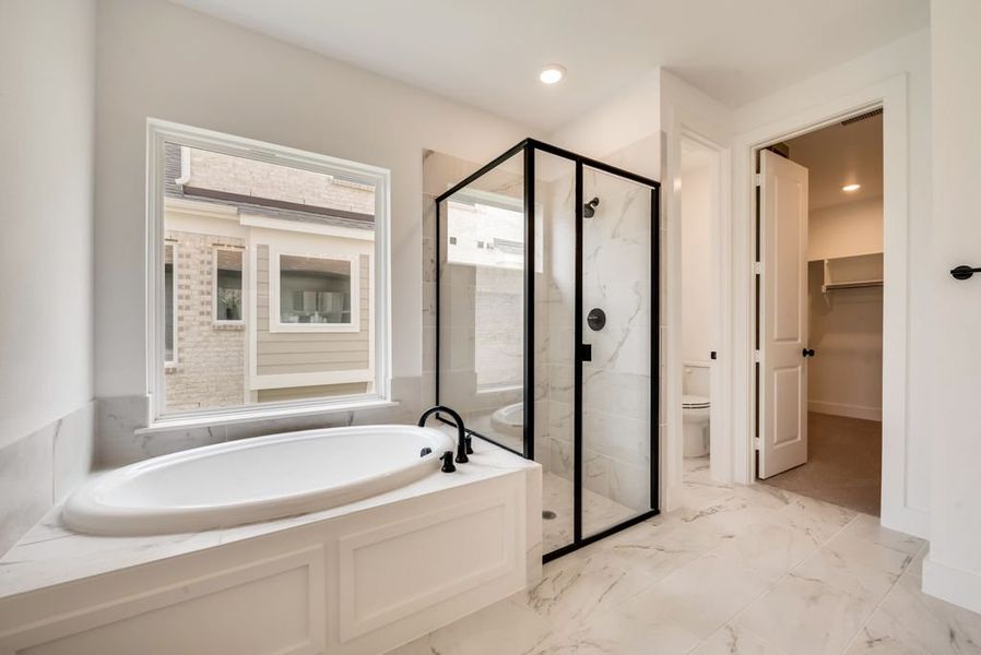 Representative furnished interior of a home built from the Heath - 4452 TP by Shaddock Homes in Tavolo Park, Fort Worth (Image 12).
