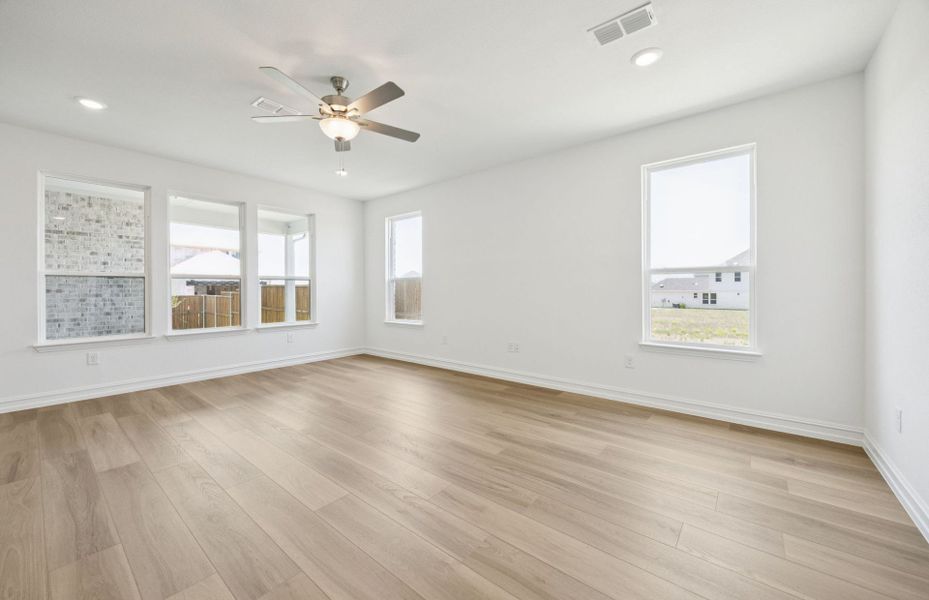 Spacious, unfurnished interior of a new home in Pinnacle at Legacy Hills, Celina (Image 15). Spacious, unfurnished interior of a new home in Pinnacle at Legacy Hills, Celina (Image 15).
