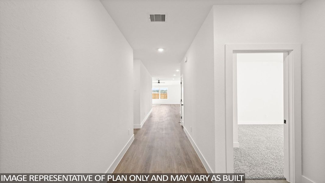 Spacious, unfurnished interior of a new home in Chapel Lakes, Montgomery (Image 15).