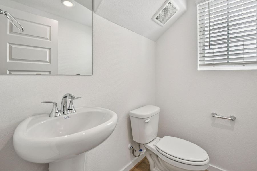 Photo is not of the actual home, but is an inspirational photo of builder’s model home and may depict options, furnishings, and/or decorator features that are not included Photo is not of the actual home, but is an inspirational photo of builder’s model home and may depict options, furnishings, and/or decorator features that are not included