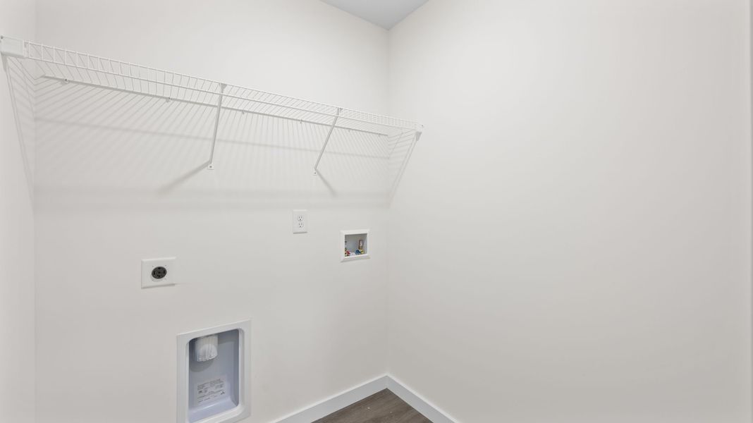 Spacious, unfurnished interior of a new home in Timber Creek, Rossville (Image 17).