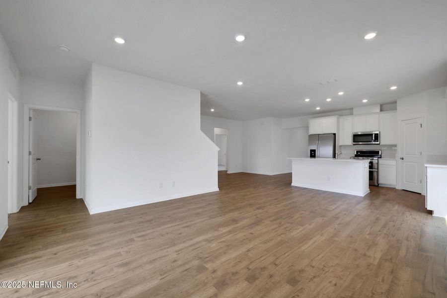 Spacious, unfurnished interior of a new home in Cordova Palms, St. Augustine (Image 14).