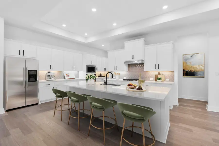 Light & Bright Kitchen - Virtually Staged