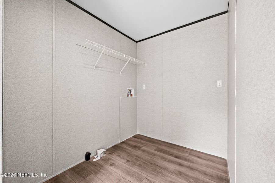 Spacious, unfurnished interior of a new home in , Lake City (Image 18).