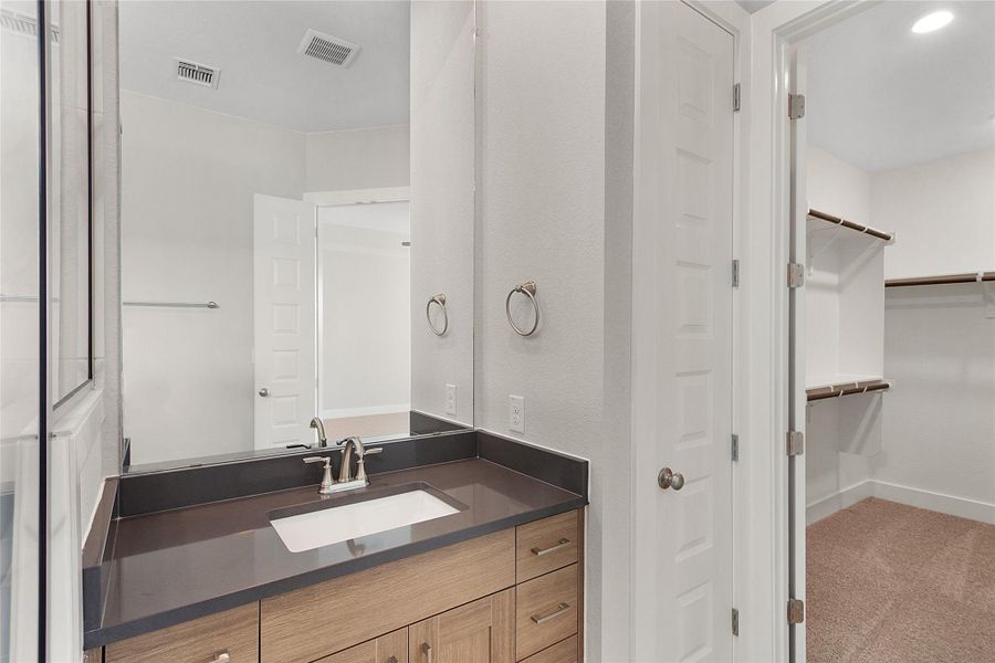 **PHOTO REPRESENTATIVE OF FLOORPLAN ONLY**