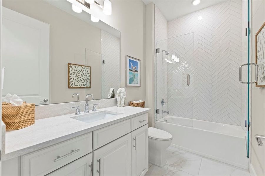 Furnished interior view inside a new home in , Lakewood Ranch (Image 15).