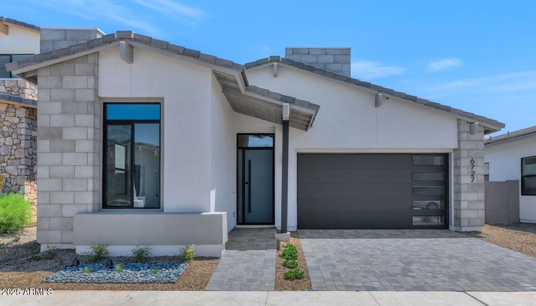 Hixson Exterior Style Hixson Exterior Style