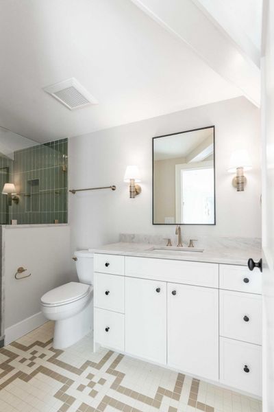 Furnished interior view inside a new home in , Isle Of Palms (Image 4). Furnished interior view inside a new home in , Isle Of Palms (Image 4).