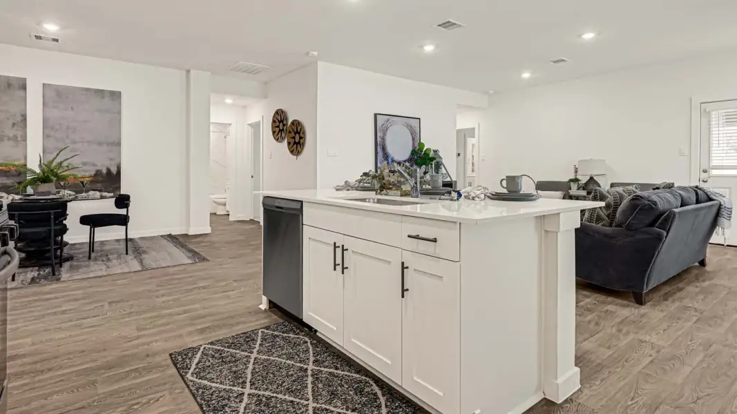 Furnished interior view inside a new home in Holly Ridge, Rosenberg (Image 8).