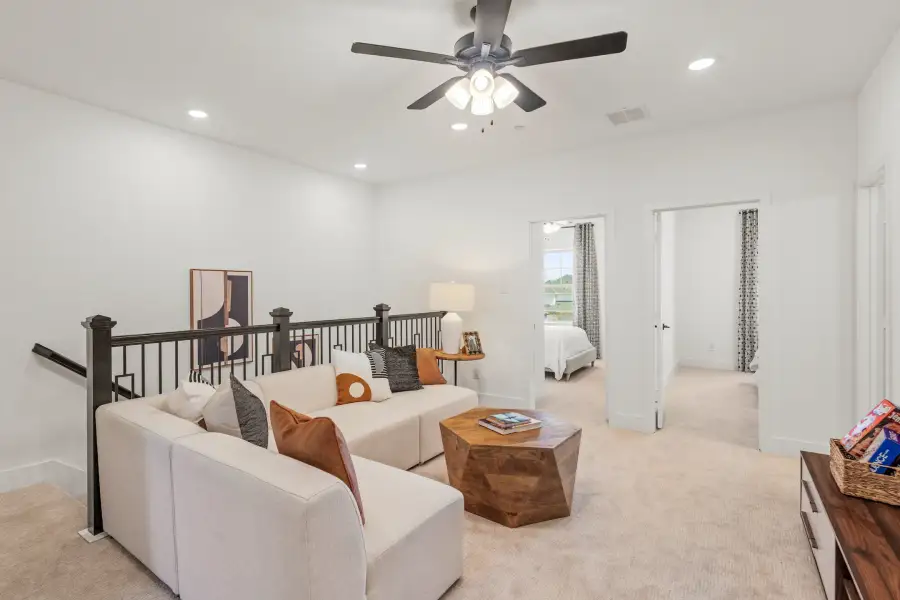 Furnished interior view inside a new home in Waterbend, Euless (Image 12).