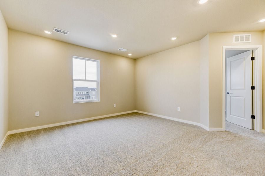 New Home in Parker, CO.  - Slide 15