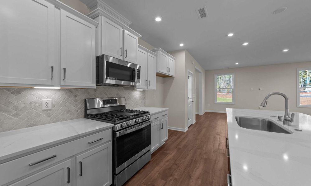 Representative furnished interior of a home built from the The Sycamore by Chesapeake Homes in Terrapin, Leland (Image 8).