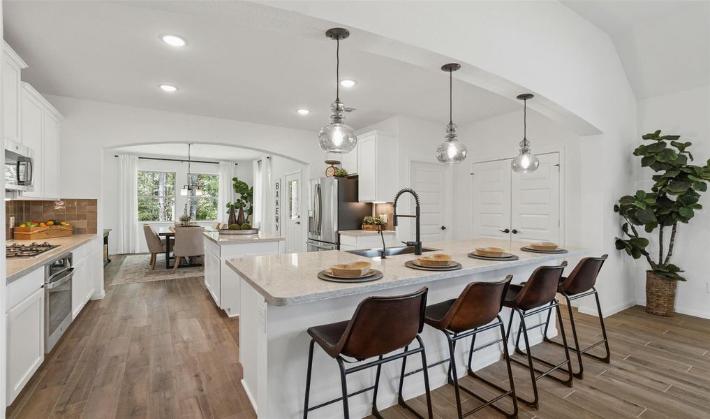 Gourmet island kitchen (*Photo not of actual home and used for illustration purposes only.)
