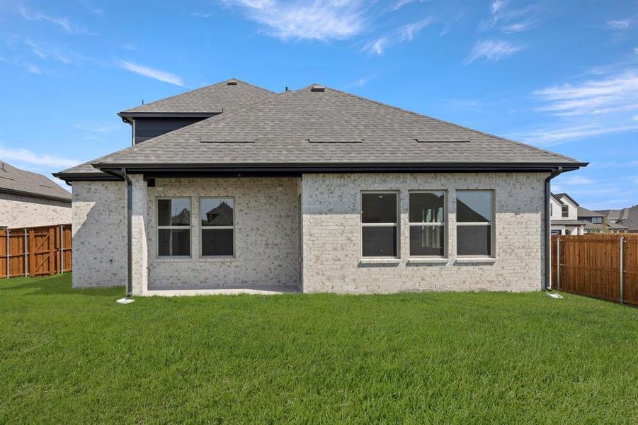 Exterior details and patio area of a home in Brookfield, Melissa (Image 21). Exterior details and patio area of a home in Brookfield, Melissa (Image 21).
