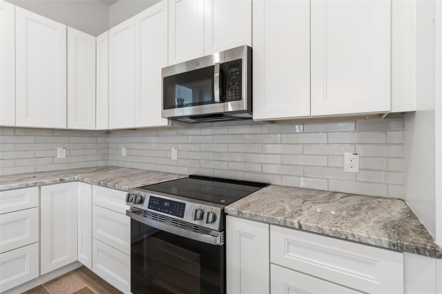 Electric range and built-in microwave