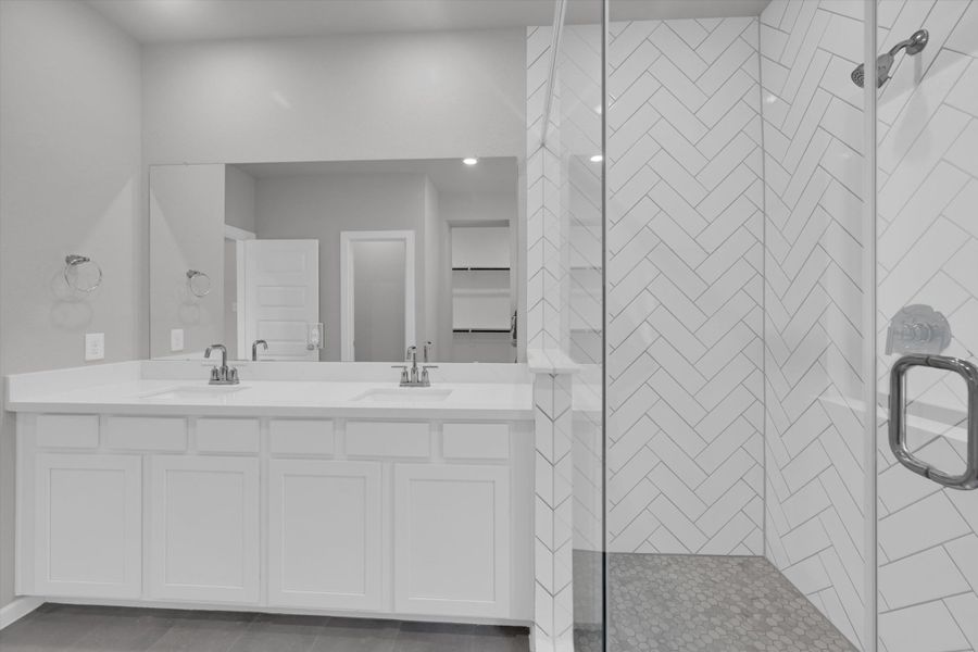 Furnished interior view inside a new home in Summer Place  35', Montgomery (Image 15).