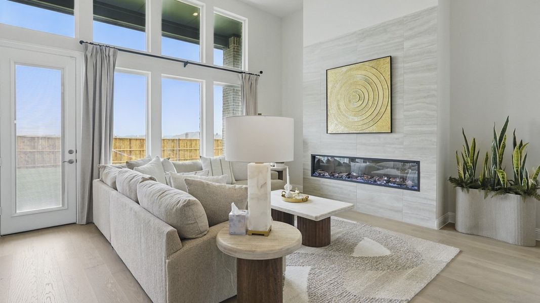 Furnished interior view inside a new home in Peachtree Meadows, Rockwall (Image 12).