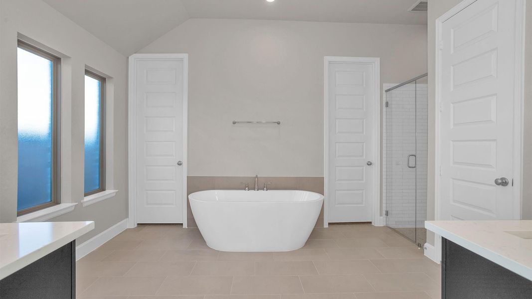 Furnished interior view inside a new home in Legacy, League City (Image 9).