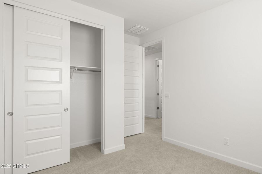 53-web-or-mls-1746-e-questa-dr