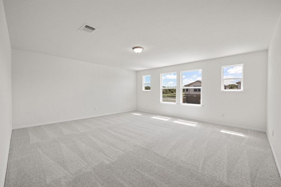 Spacious, unfurnished interior of a new home in Sonterra - Cool Water, Jarrell (Image 7).