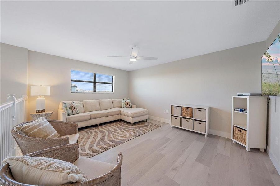 Furnished interior view inside a new home in , Bradenton (Image 13).