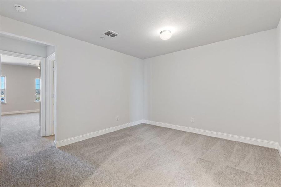 Spacious, unfurnished interior of a new home in , Watauga (Image 17).