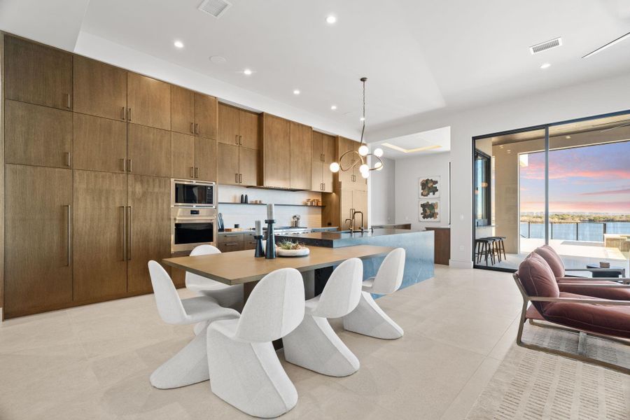 Furnished interior view inside a new home in , Horseshoe Bay (Image 13).