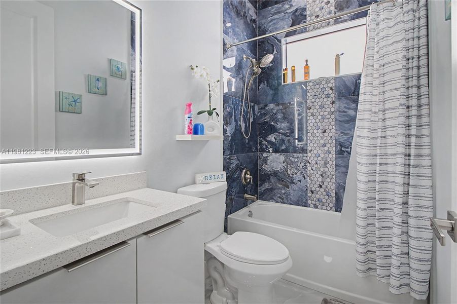 Furnished interior view inside a new home in , Lehigh Acres (Image 9).