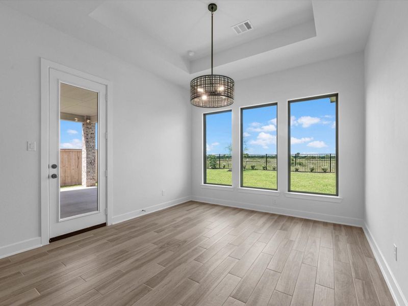 Spacious, unfurnished interior of a new home in The Grand Prairie - 60', Hockley (Image 10). Spacious, unfurnished interior of a new home in The Grand Prairie - 60', Hockley (Image 10).