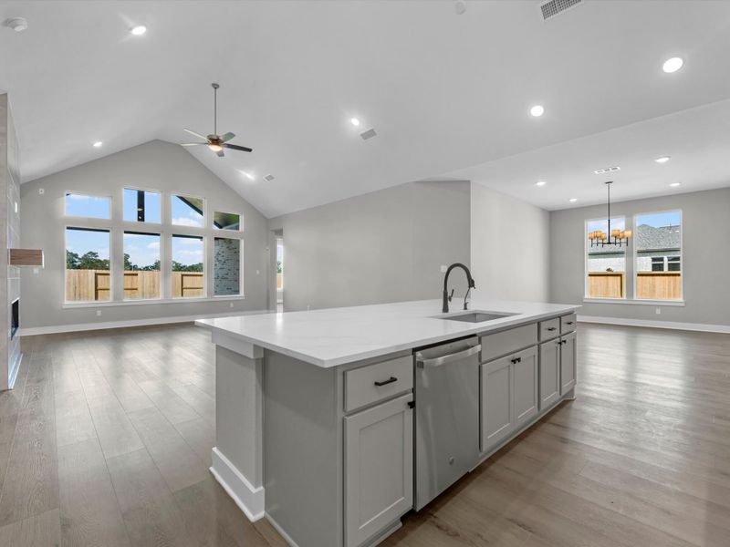 Furnished interior view inside a new home in Sienna 60’, Missouri City (Image 6).
