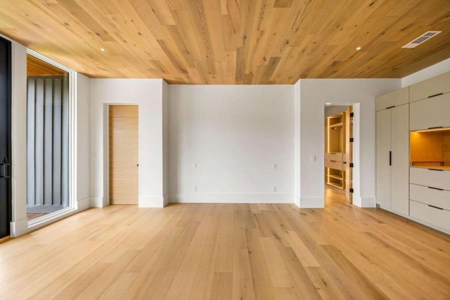 Spacious, unfurnished interior of a new home in , Mineral Bluff (Image 26).