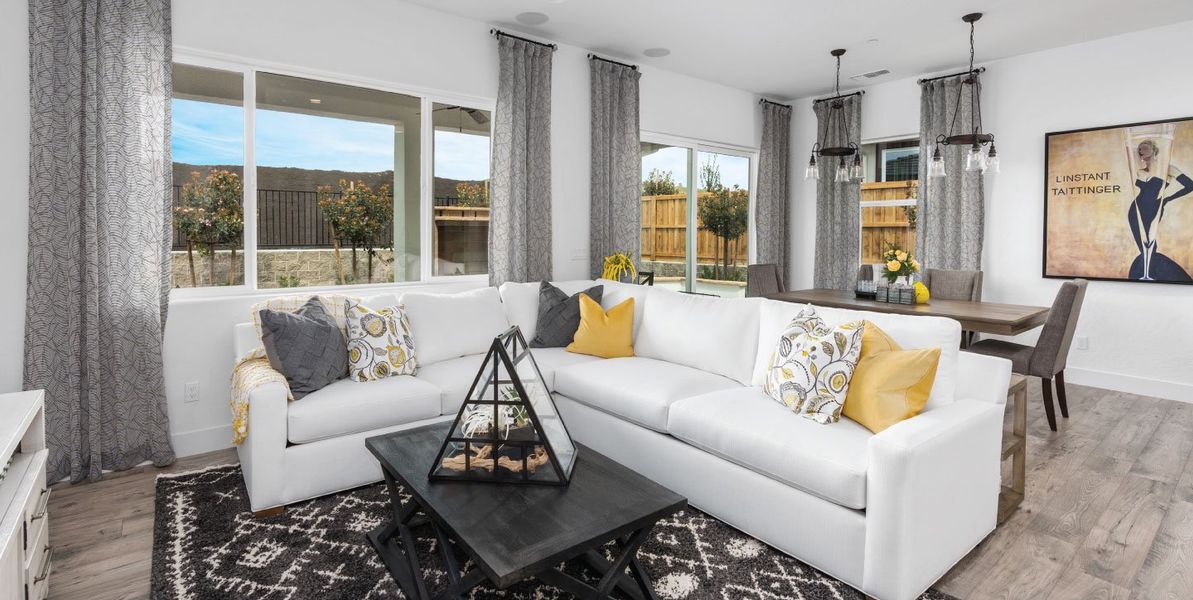 1440x724 Sunset-Iris Great-Room-2 1440x724 Sunset-Iris Great-Room-2