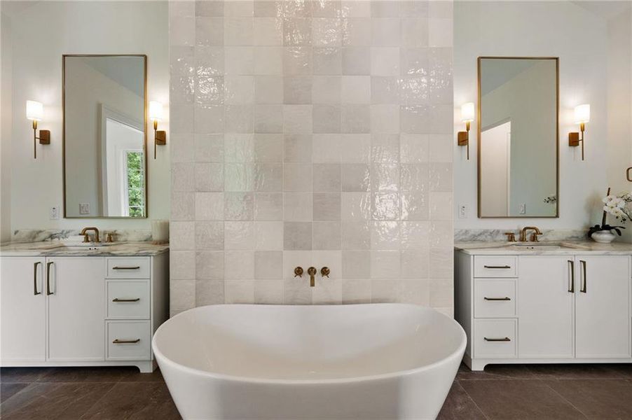 Furnished interior view inside a new home in , Atlanta (Image 7).