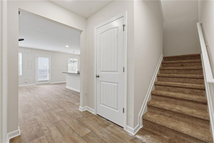 Spacious, unfurnished interior of a new home in Moss Creek, Hogansville (Image 14).