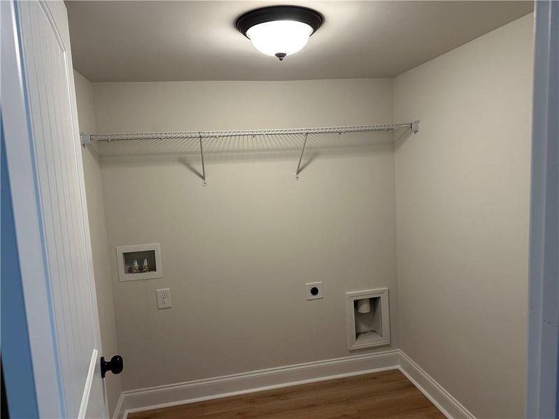 Spacious, unfurnished interior of a new home in , Alto (Image 21).