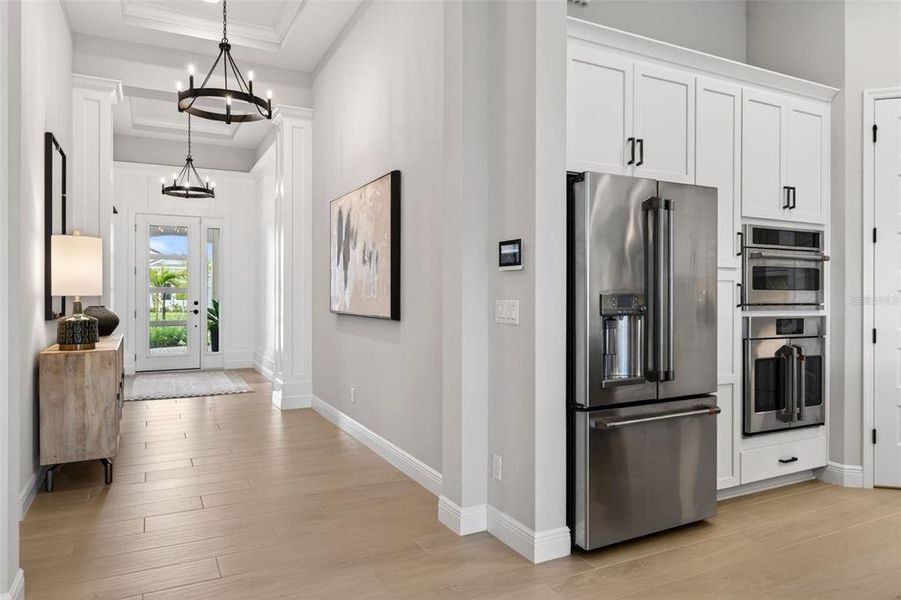 Furnished interior view inside a new home in , Venice (Image 35).