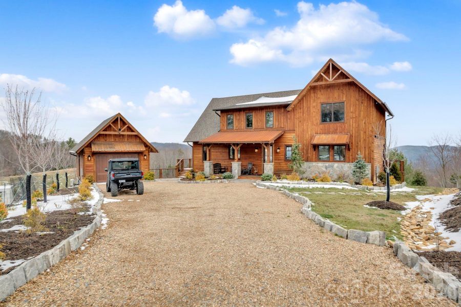 Image 42 of a home in .