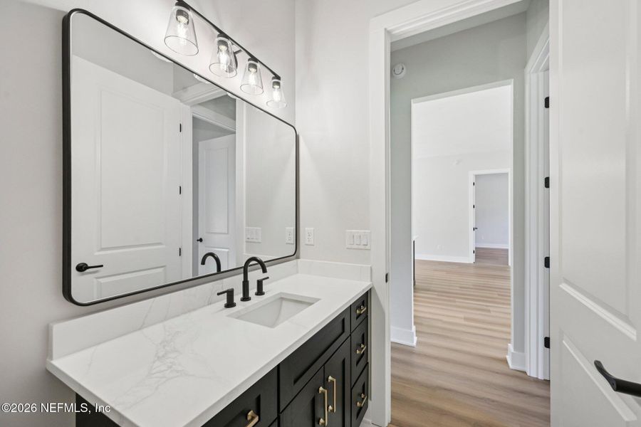 Furnished interior view inside a new home in , Palatka (Image 9).