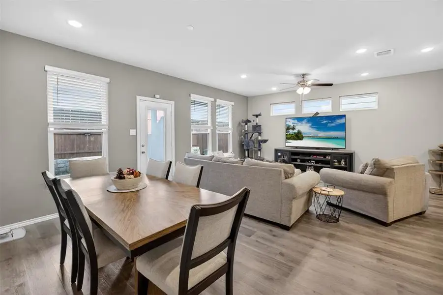DINING ROOM OPEN TO THE LIVING ROOM