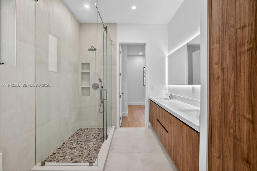 Furnished interior view inside a new home in , Fort Lauderdale (Image 15).