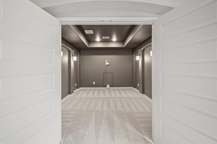 Image 37 of a home in Summit at Lake Travis.