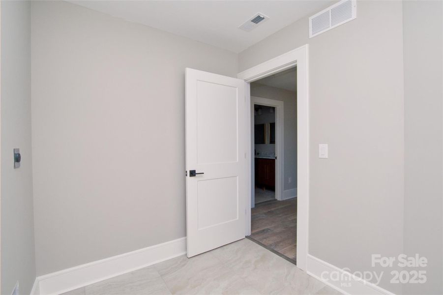 Spacious, unfurnished interior of a new home in , Charlotte (Image 27).