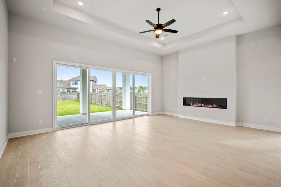 Spacious, unfurnished interior of a new home in ARTAVIA 55' Lots, Conroe (Image 25).