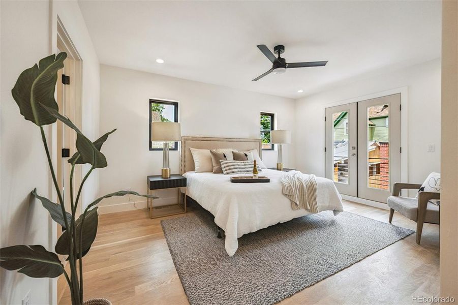 Superb primary suite with balcony